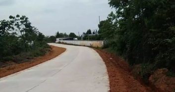 江西鄱陽(yáng) 這些鄉(xiāng)鎮(zhèn)的道路和橋梁正在修建中,有你回家的路嗎