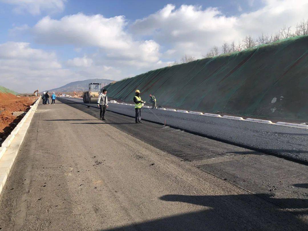 高速公路高填深挖路基設(shè)計通用圖 - 公路橋梁圖圖紙 - .